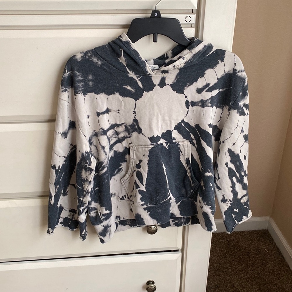 Tie Dye Hoodie with Cropped Sleeves